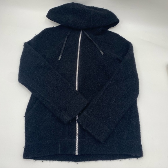 Lululemon So Sherpa Hooded Jacket Size 4 Black - Picture 2 of 4